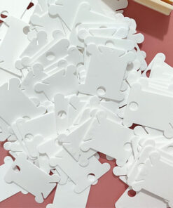 Dụng cụ cuốn chỉ thêu loại chắc chắn